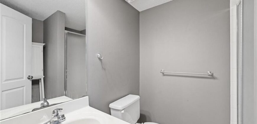 8709 N Hull Avenue, Kansas City, MO 64154