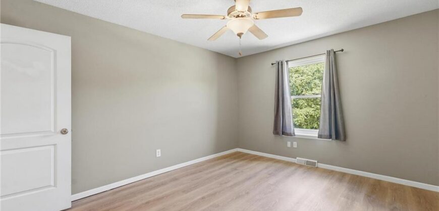8709 N Hull Avenue, Kansas City, MO 64154