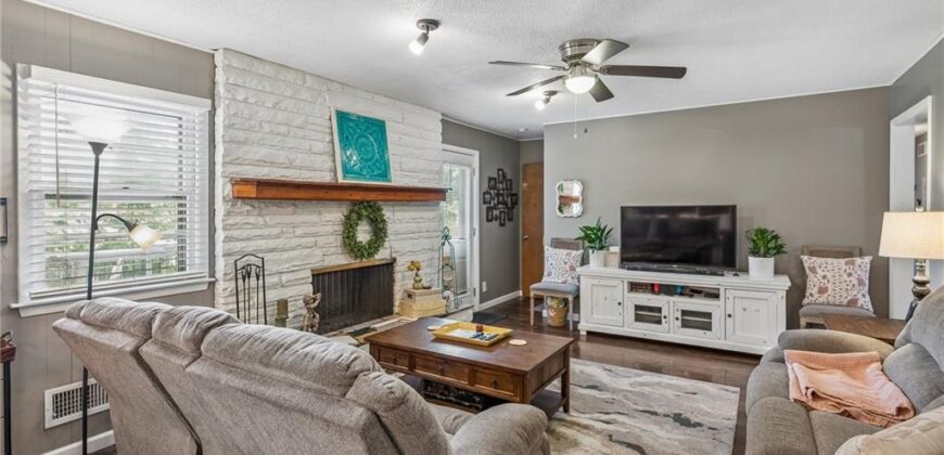 1504 NE 76 Street, Gladstone, MO 64118