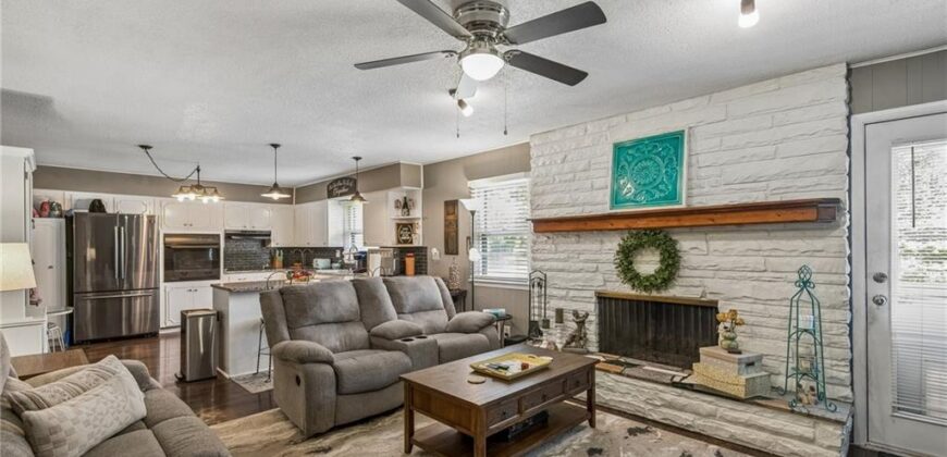1504 NE 76 Street, Gladstone, MO 64118