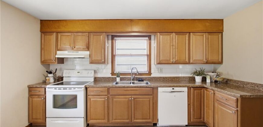 1021 E 23rd Avenue, North Kansas City, MO 64116