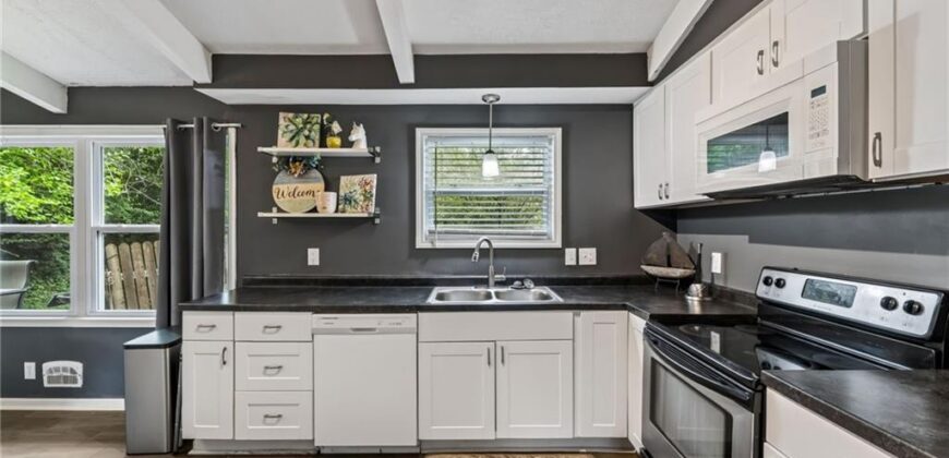6922 NW 68th Terrace, Kansas City, MO 64152