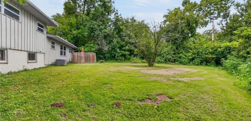 6922 NW 68th Terrace, Kansas City, MO 64152