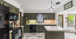 1524 Oxford Court, Liberty, MO 64068