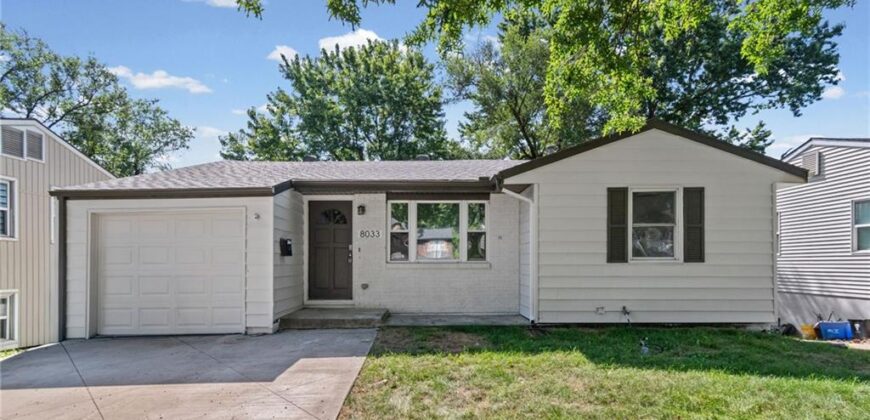 8033 NE San Rafael Drive, Kansas City, MO 64119