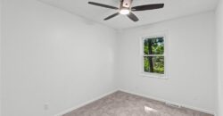 8033 NE San Rafael Drive, Kansas City, MO 64119