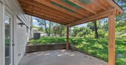 8033 NE San Rafael Drive, Kansas City, MO 64119