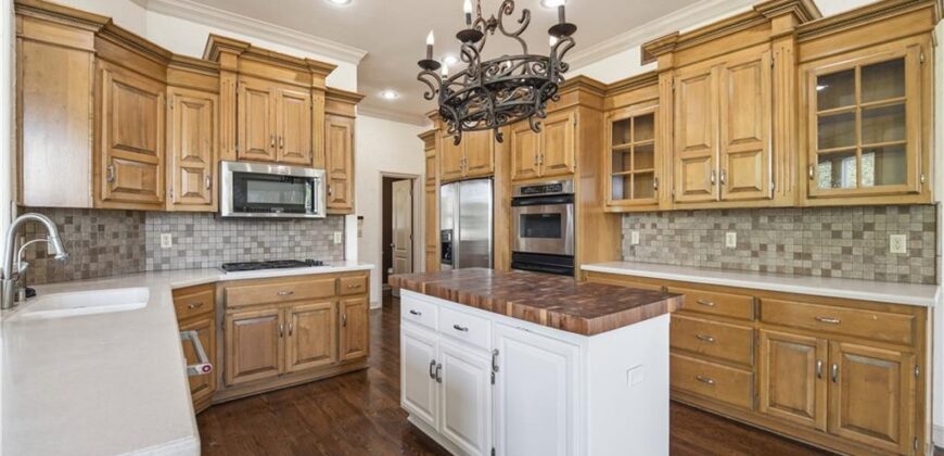 4318 NE 63rd Street, Kansas City, MO 64119