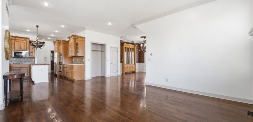 4318 NE 63rd Street, Kansas City, MO 64119