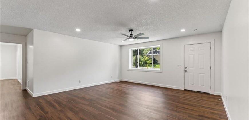 5851 Barnes Avenue, Kansas City, MO 64119