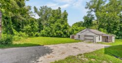 5851 Barnes Avenue, Kansas City, MO 64119