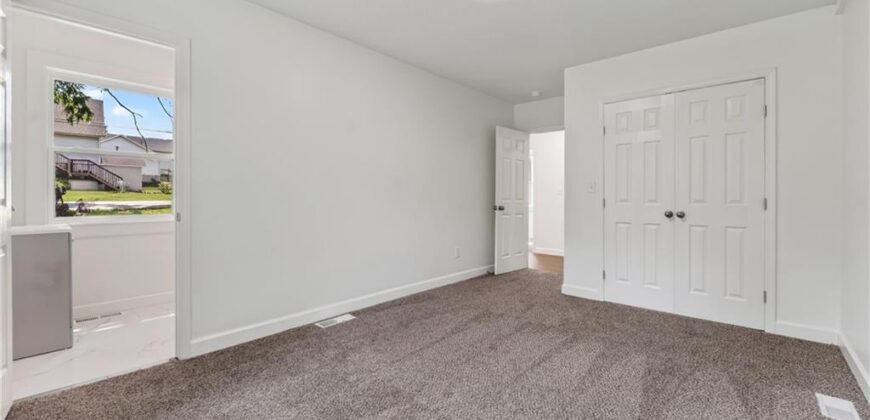 5851 Barnes Avenue, Kansas City, MO 64119