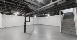 1211 NE 67th Place, Gladstone, MO 64118