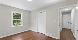 1211 NE 67th Place, Gladstone, MO 64118
