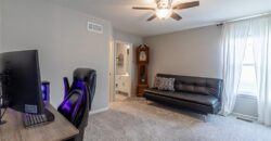 10524 N Randolph Avenue, Kansas City, MO 64157