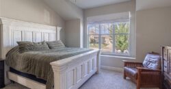10524 N Randolph Avenue, Kansas City, MO 64157
