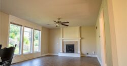 10760 N Laurel Avenue, Kansas City, MO 64157