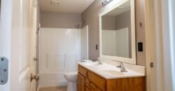 10760 N Laurel Avenue, Kansas City, MO 64157