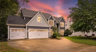 809 Cottonwood Place, Liberty, MO 64068