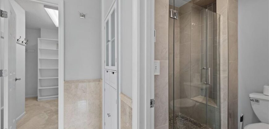 5404 Meadow Lake N/A, Parkville, MO 64152