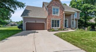 5404 Meadow Lake N/A, Parkville, MO 64152