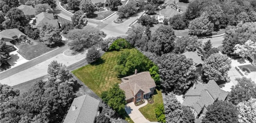5404 Meadow Lake N/A, Parkville, MO 64152