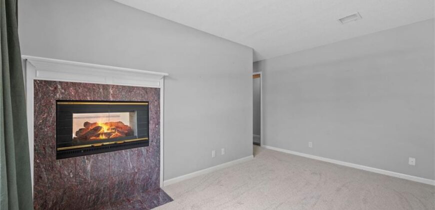 5404 Meadow Lake N/A, Parkville, MO 64152