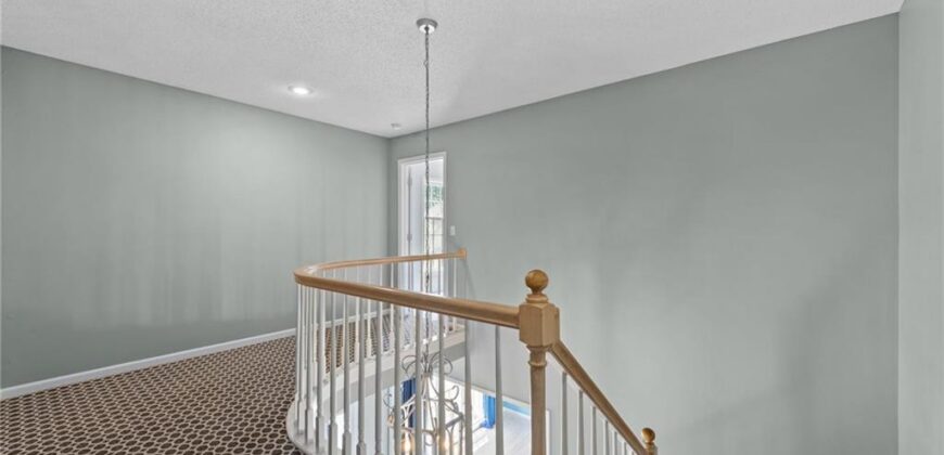 5404 Meadow Lake N/A, Parkville, MO 64152