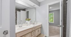 5404 Meadow Lake N/A, Parkville, MO 64152