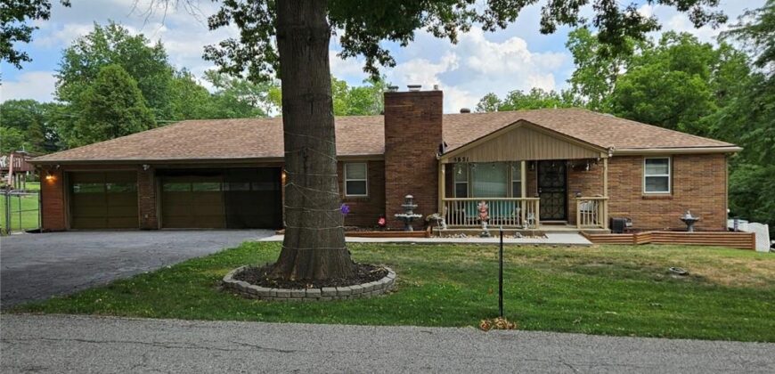 5831 N Ava Avenue, Kansas City, MO 64151