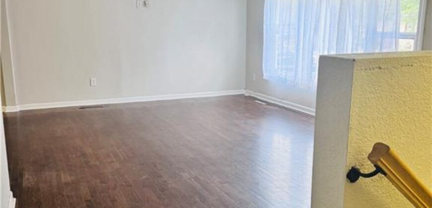 11010 N Holmes Street, Kansas City, MO 64155