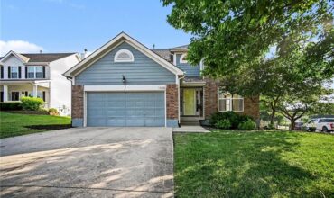 1058 Maple Woods Terrace, Liberty, MO 64068