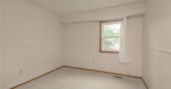 5624 N Gladstone Place, Gladstone, MO 64119