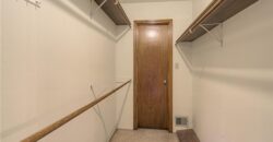 5624 N Gladstone Place, Gladstone, MO 64119