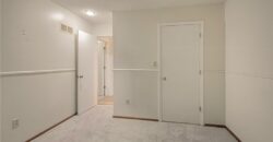 5624 N Gladstone Place, Gladstone, MO 64119