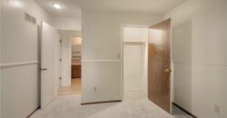 5624 N Gladstone Place, Gladstone, MO 64119