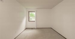 5624 N Gladstone Place, Gladstone, MO 64119