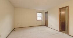 5624 N Gladstone Place, Gladstone, MO 64119