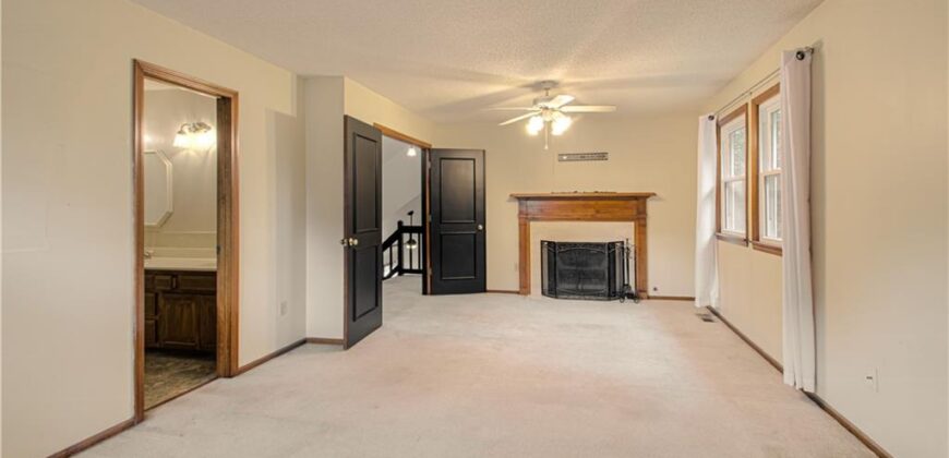 5624 N Gladstone Place, Gladstone, MO 64119