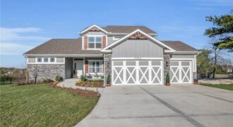 7904 N Spruce Avenue, Kansas City, MO 64119