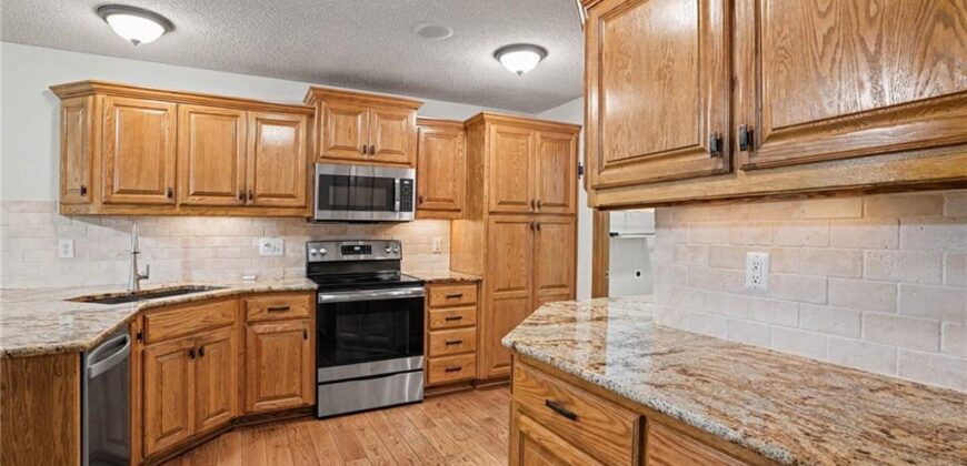 4805 NE 73rd Street, Kansas City, MO 64119