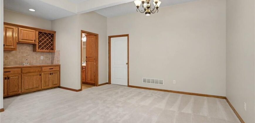 4805 NE 73rd Street, Kansas City, MO 64119