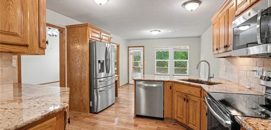 4805 NE 73rd Street, Kansas City, MO 64119