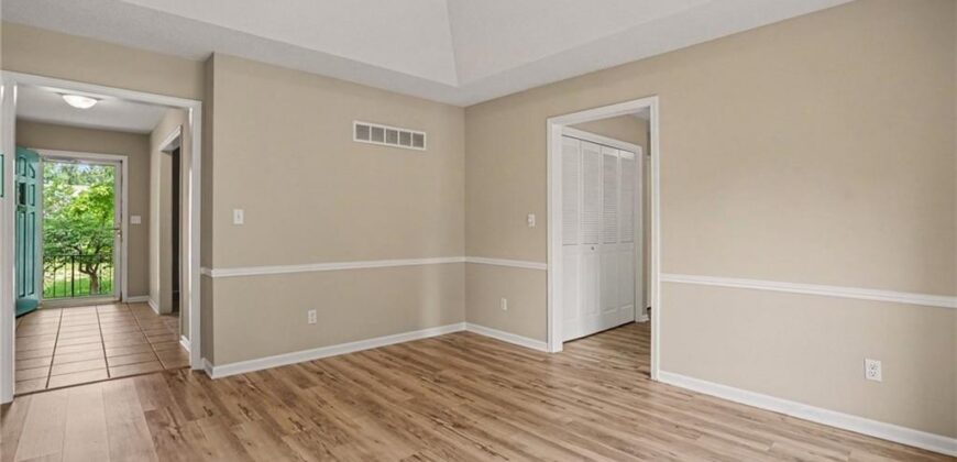 4905 NW 67th Street, Kansas City, MO 64151