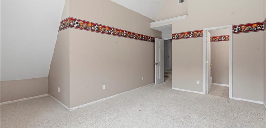 7706 N Montgall Avenue, Kansas City, MO 64119