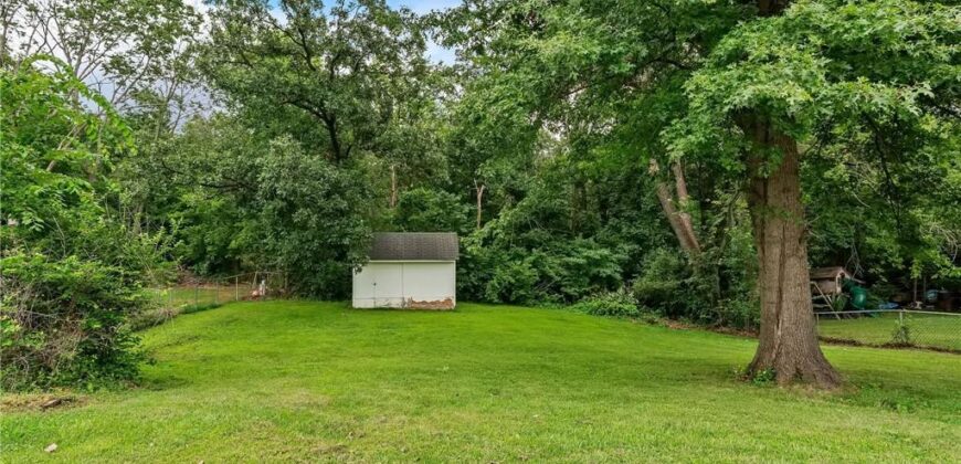 1229 Michele Drive, Excelsior Springs, MO 64024