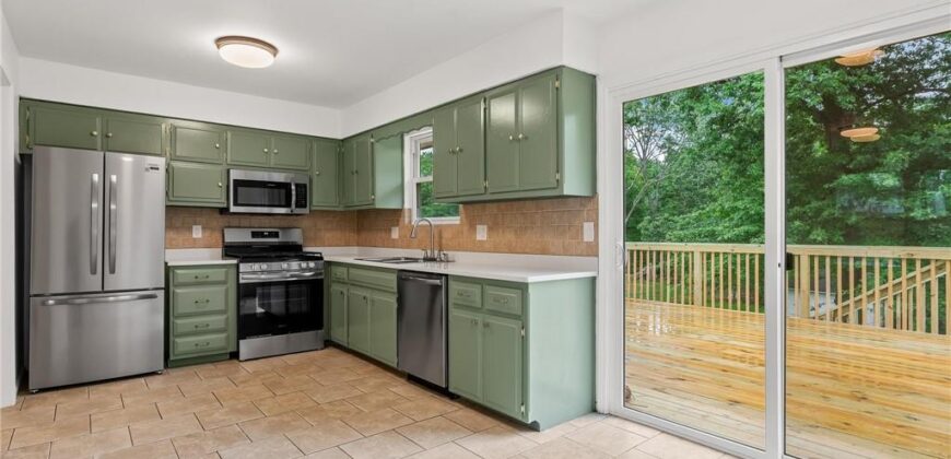 1229 Michele Drive, Excelsior Springs, MO 64024