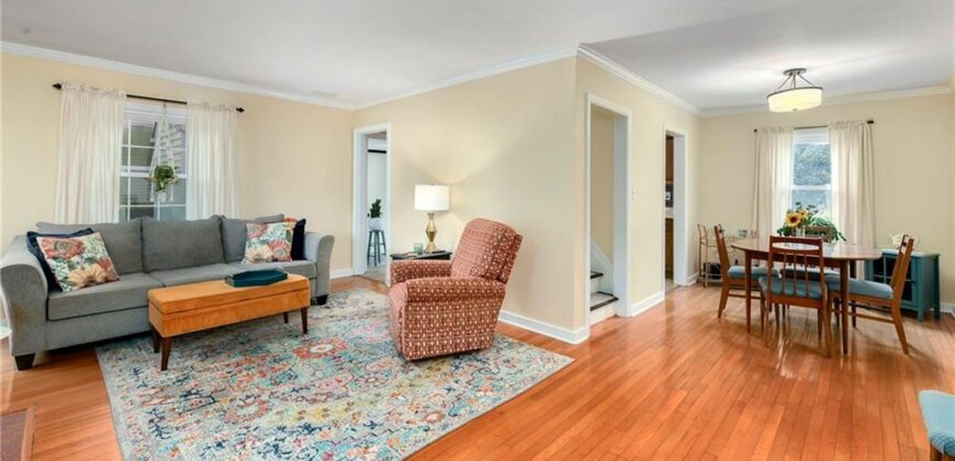415 NE Moreland Drive, Oakwood Park, MO 64118