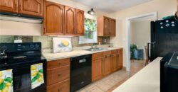 415 NE Moreland Drive, Oakwood Park, MO 64118