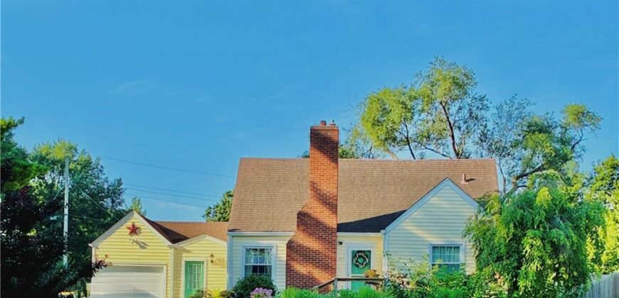 415 NE Moreland Drive, Oakwood Park, MO 64118